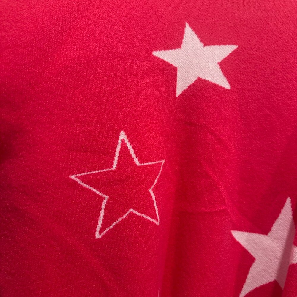 Calligraphie Women's Fuchsia Pink V-Neck Sweater with White Stars XL - Picture 2 of 4